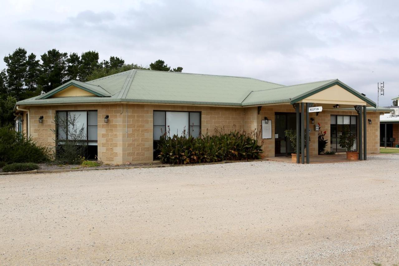 Mudgee Vineyard Motor Inn Dış mekan fotoğraf